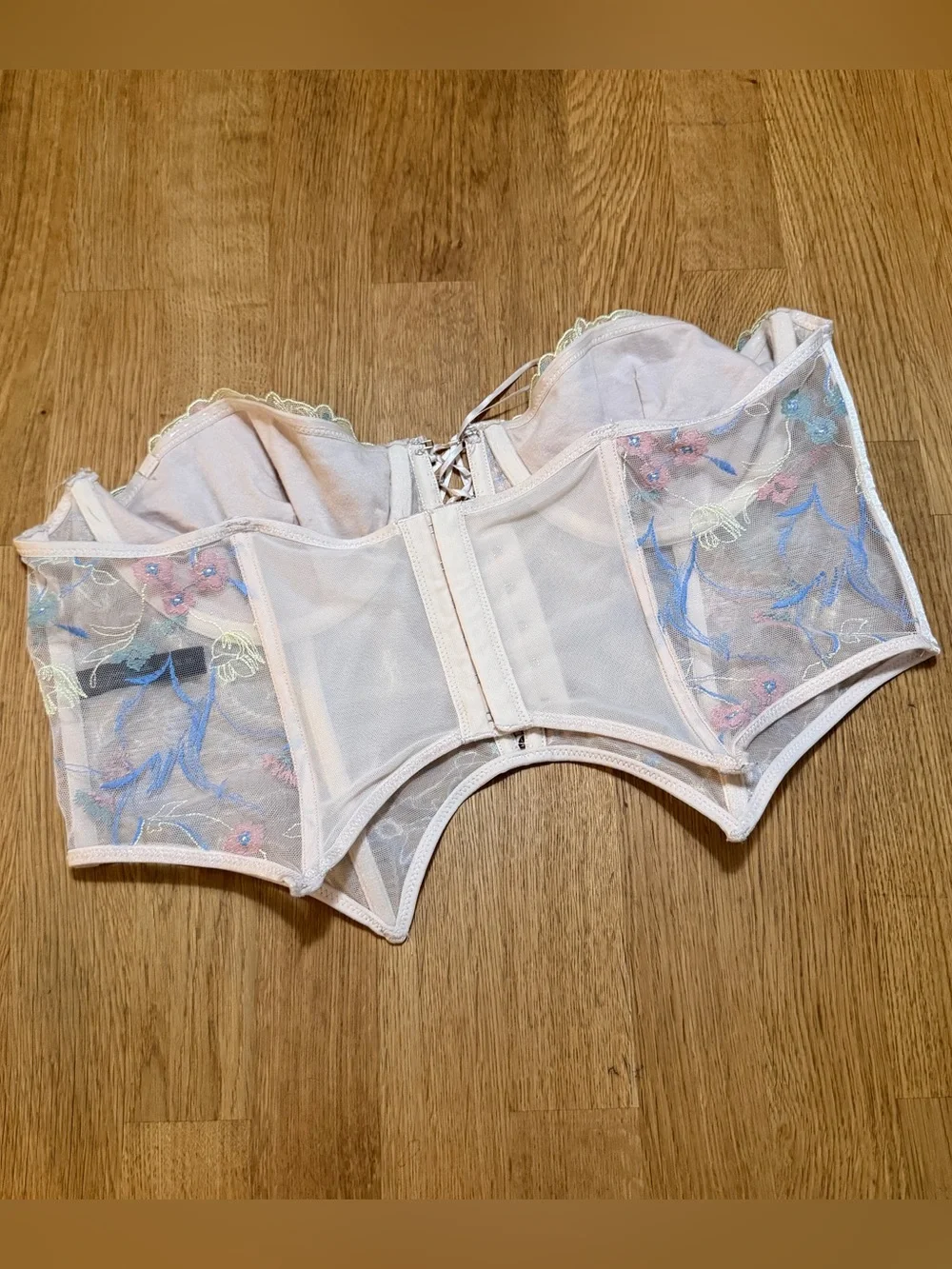Urban Outfitters Out From Under XL White Mesh Floral Embroidered Corset Bustier